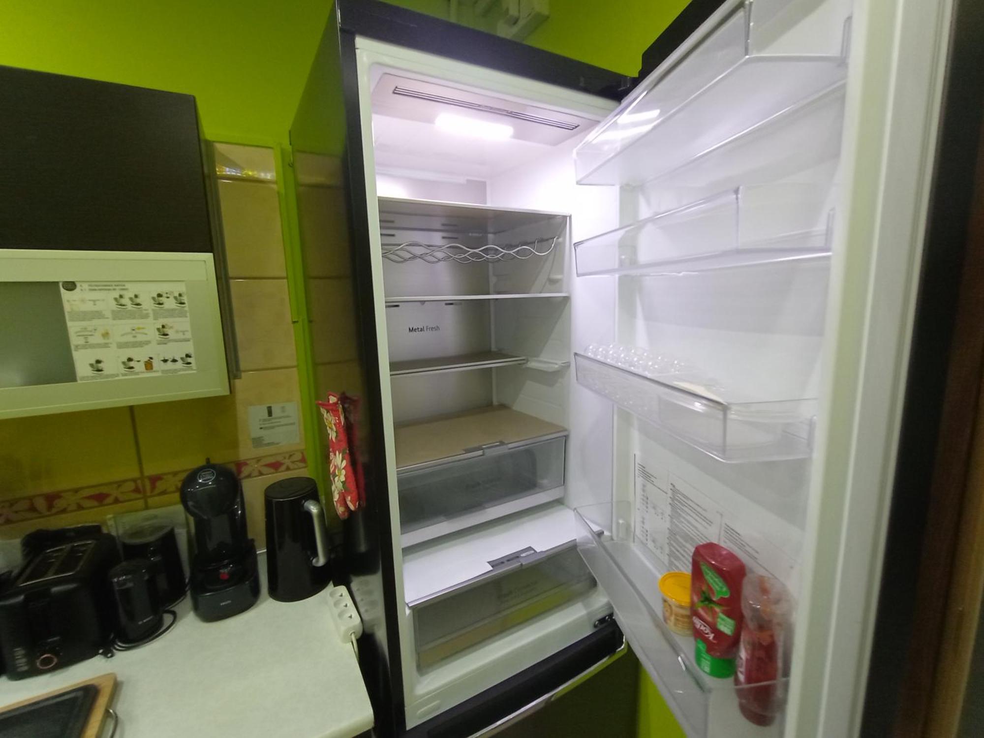 Apartament Venge -Cale Mieszkanie 46M2 Na Wylacznosc - Z Jedna Sypialnia I Jednym Sypialno-Salonem -3 Pietro Bez Windy- Rezerwacja Bez Karty Kredytowej-Klimatyzacja-Netflix-2 Lozeczka Dzieciece- Bezplatny Parking Publiczny Wrocław Kültér fotó