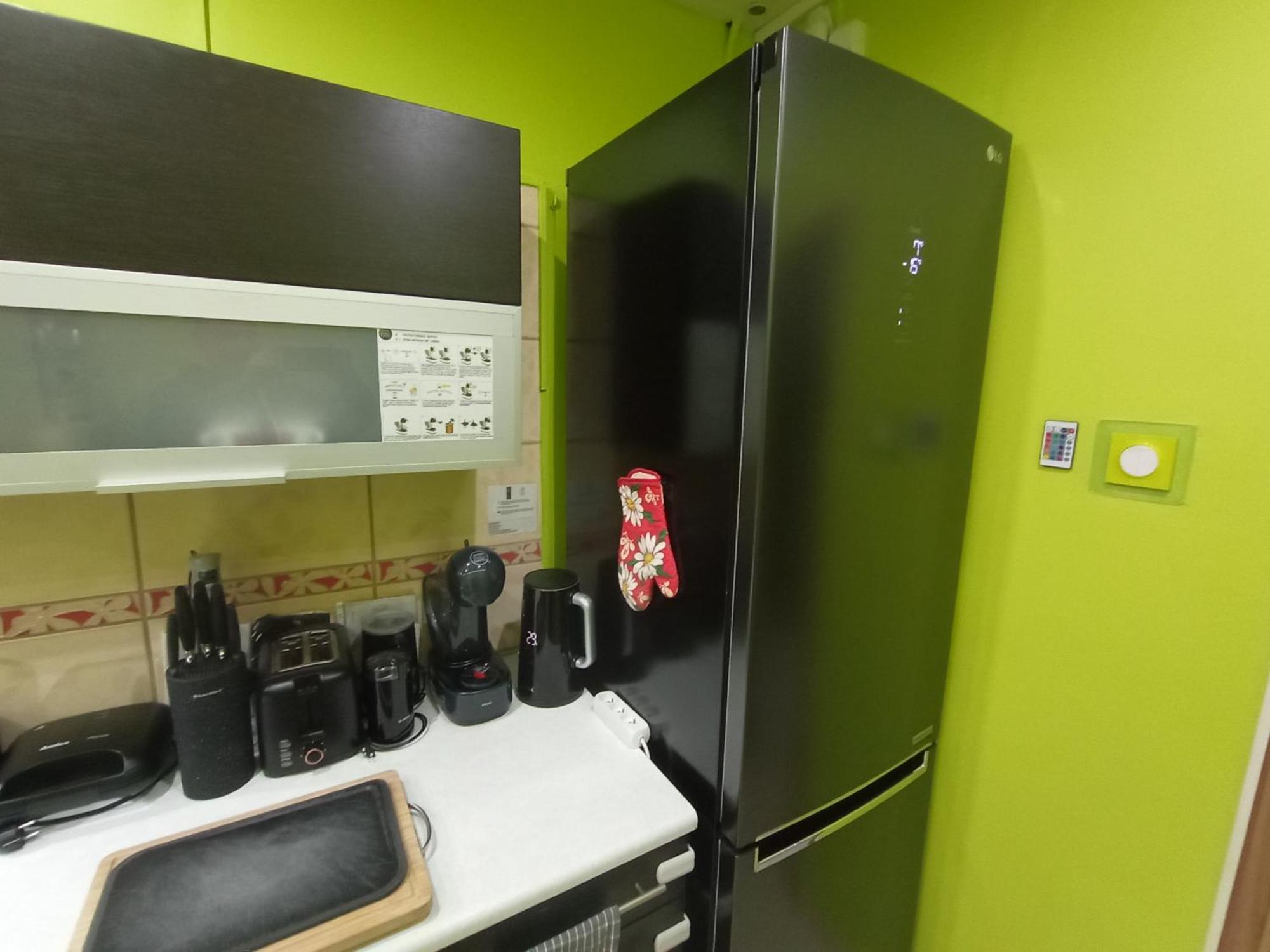 Apartament Venge -Cale Mieszkanie 46M2 Na Wylacznosc - Z Jedna Sypialnia I Jednym Sypialno-Salonem -3 Pietro Bez Windy- Rezerwacja Bez Karty Kredytowej-Klimatyzacja-Netflix-2 Lozeczka Dzieciece- Bezplatny Parking Publiczny Wrocław Kültér fotó