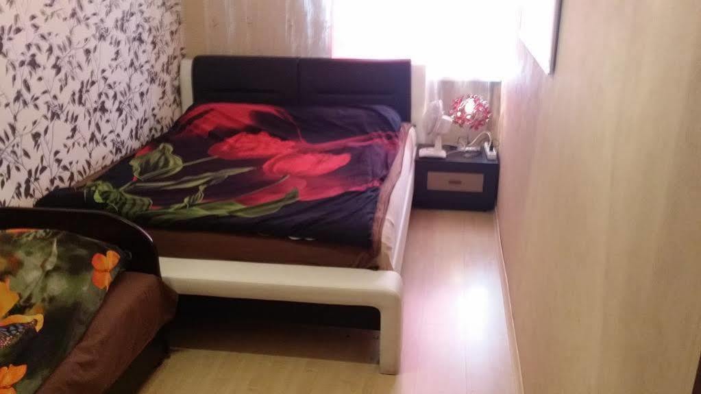 Apartament Venge -Cale Mieszkanie 46M2 Na Wylacznosc - Z Jedna Sypialnia I Jednym Sypialno-Salonem -3 Pietro Bez Windy- Rezerwacja Bez Karty Kredytowej-Klimatyzacja-Netflix-2 Lozeczka Dzieciece- Bezplatny Parking Publiczny Wrocław Kültér fotó